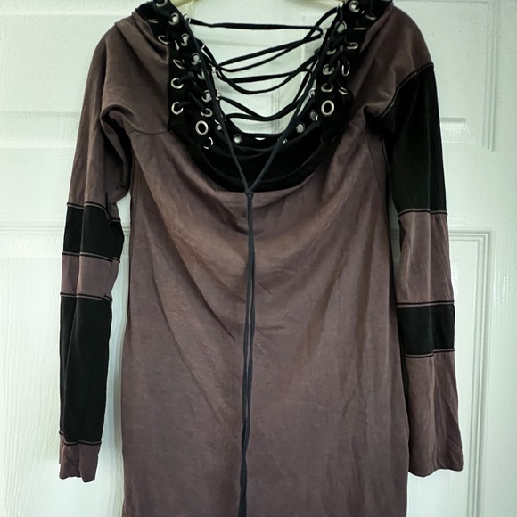 Super cool Rocker lace up tunic mini dress with gromments - Picture 6 of 6